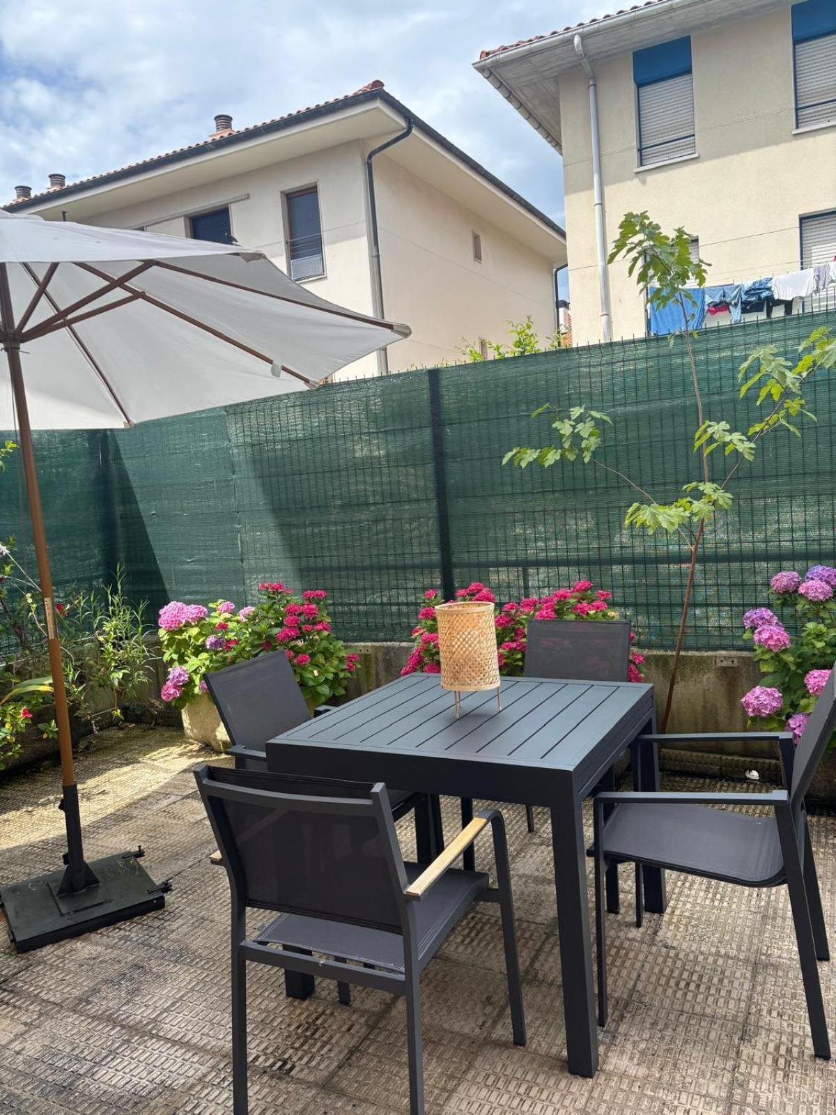 Kaioa .incluye Parking Privado. Apartamento Hondarribia